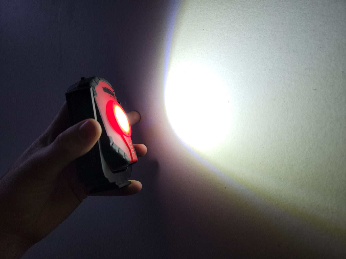 Wallboard Tools 10W Handheld Job Light